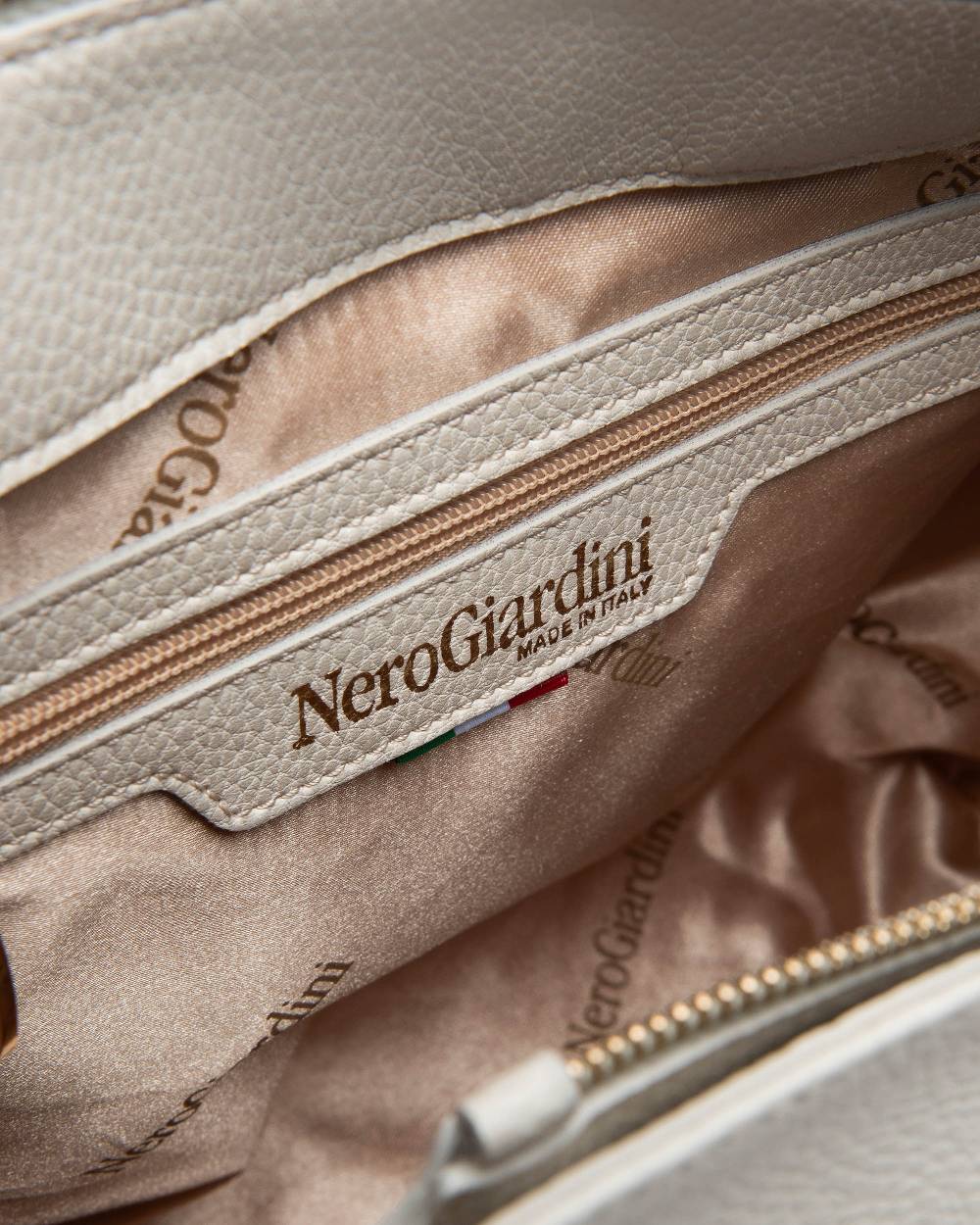 NeroGiardini Art. E443781D Offerte speciali