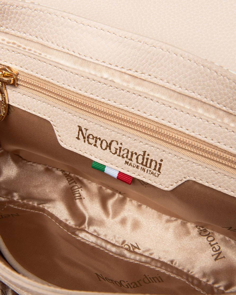 NeroGiardini Art. E443723D Super Saving Price