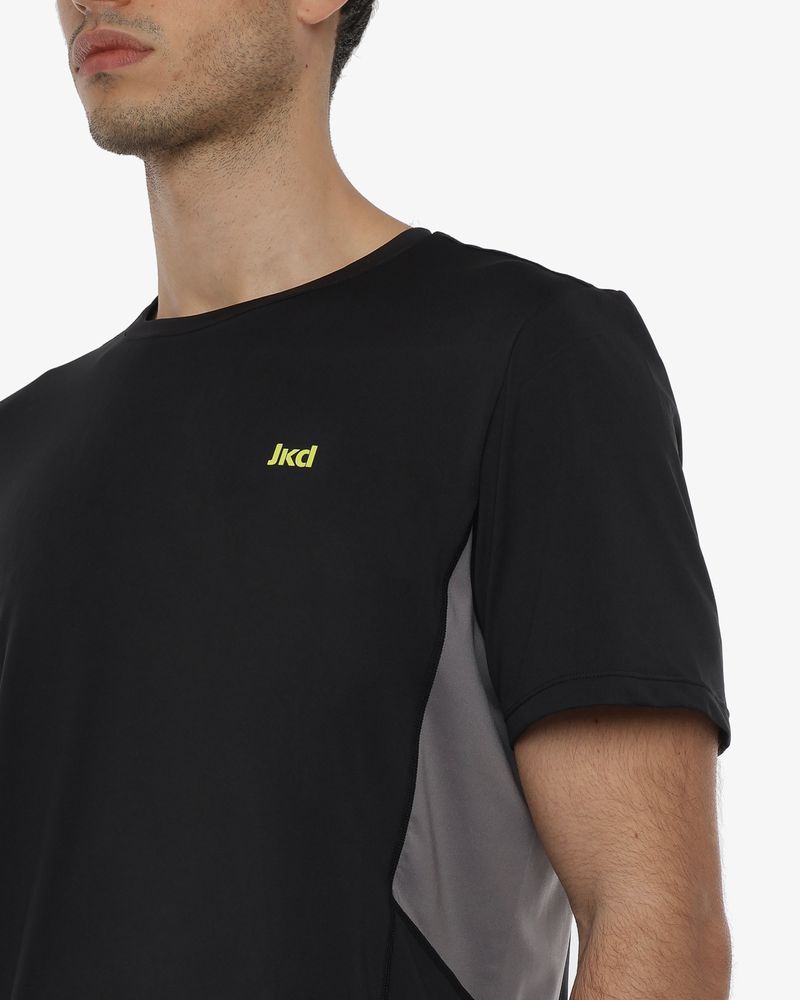 Jaked T. SHIRT MANICA CORTA ACTION Sconto