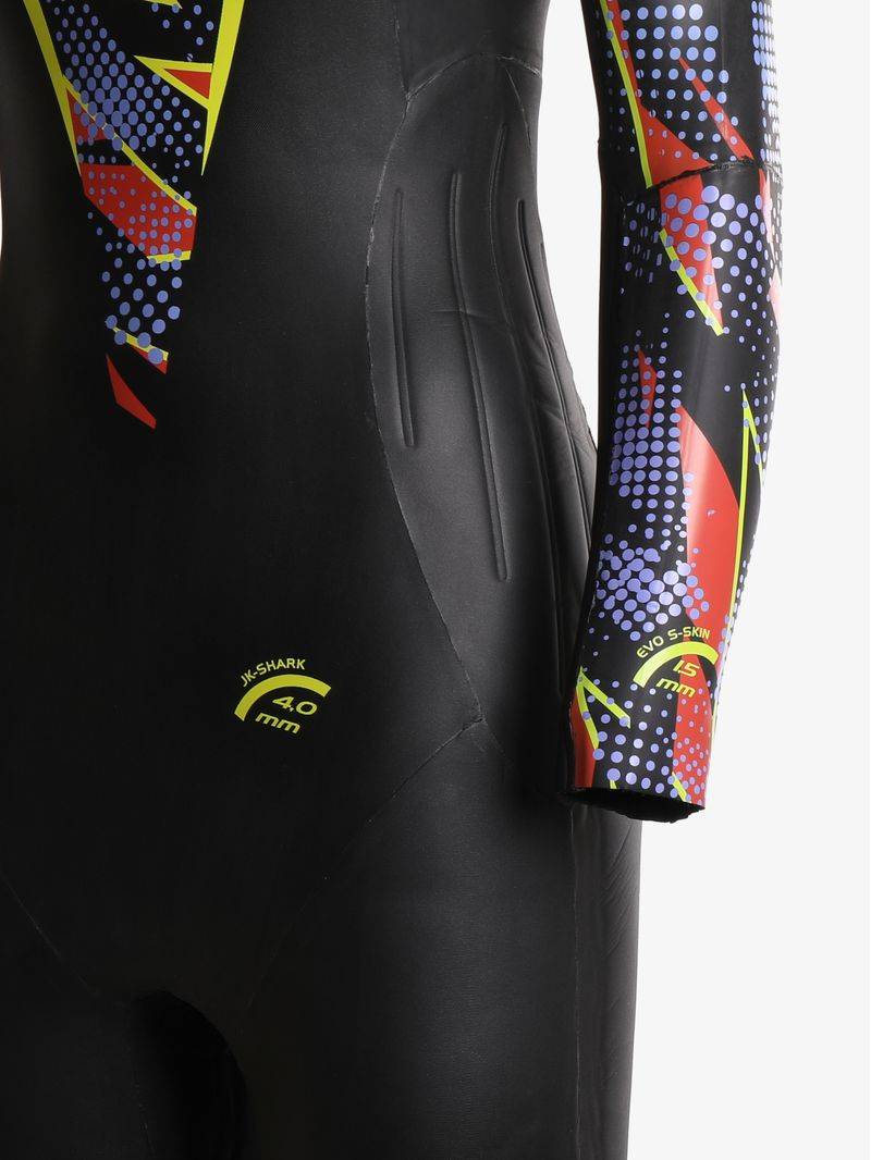 Jaked Muta SHOCKWAVE Discount Store per i nuovi prodotti