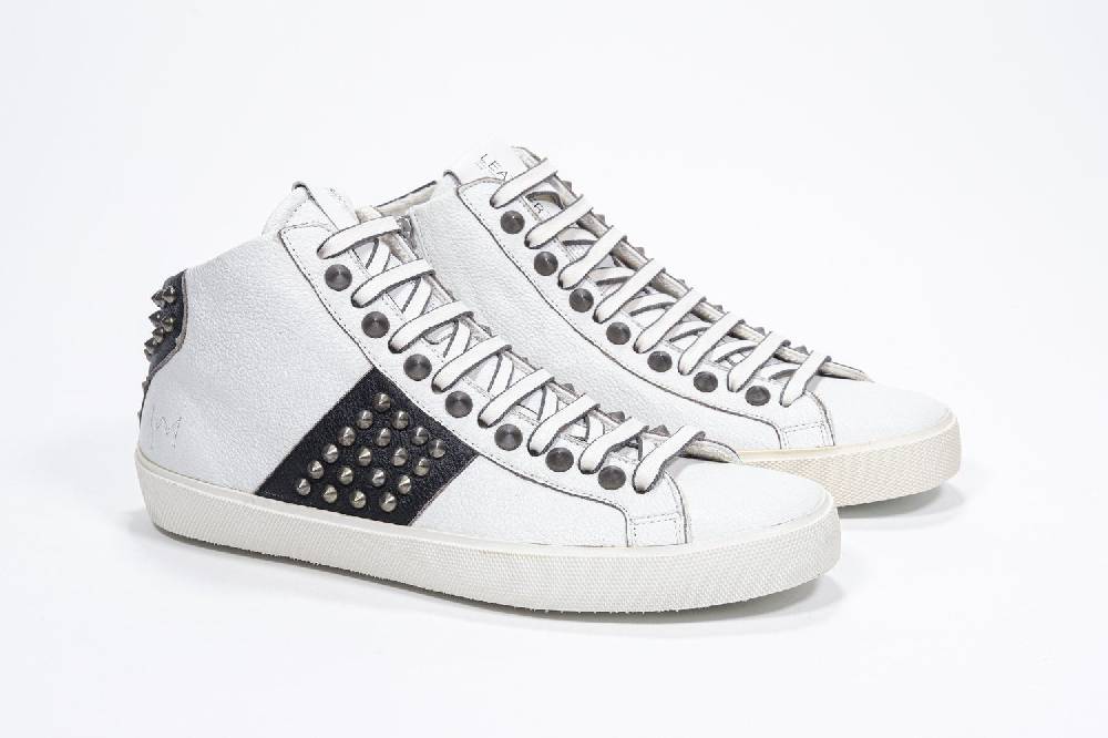 Leather Crown STUDBORN | Vintage Bianche & Nere - Alte - Donna Comprane uno, ottenene uno gratis