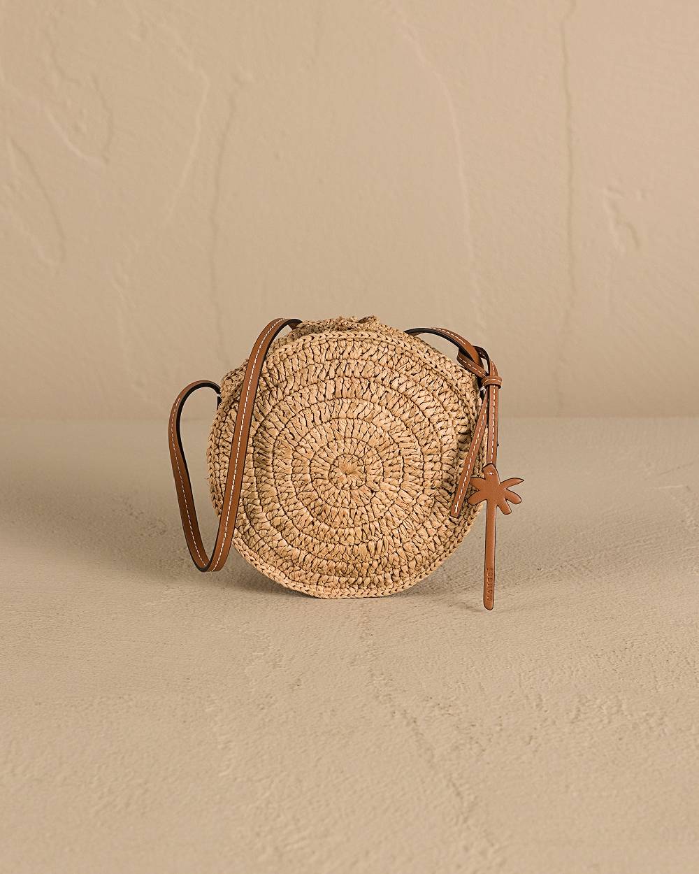 Manebí Raffia \u0026 Leather|Tamburine Bag Mini - Tan \u0026 Brown Ritorno libero