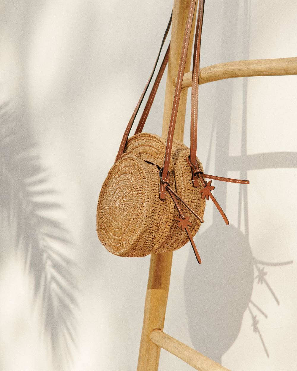 Manebí Raffia \u0026 Leather|Tamburine Bag Mini - Tan \u0026 Brown Ritorno libero