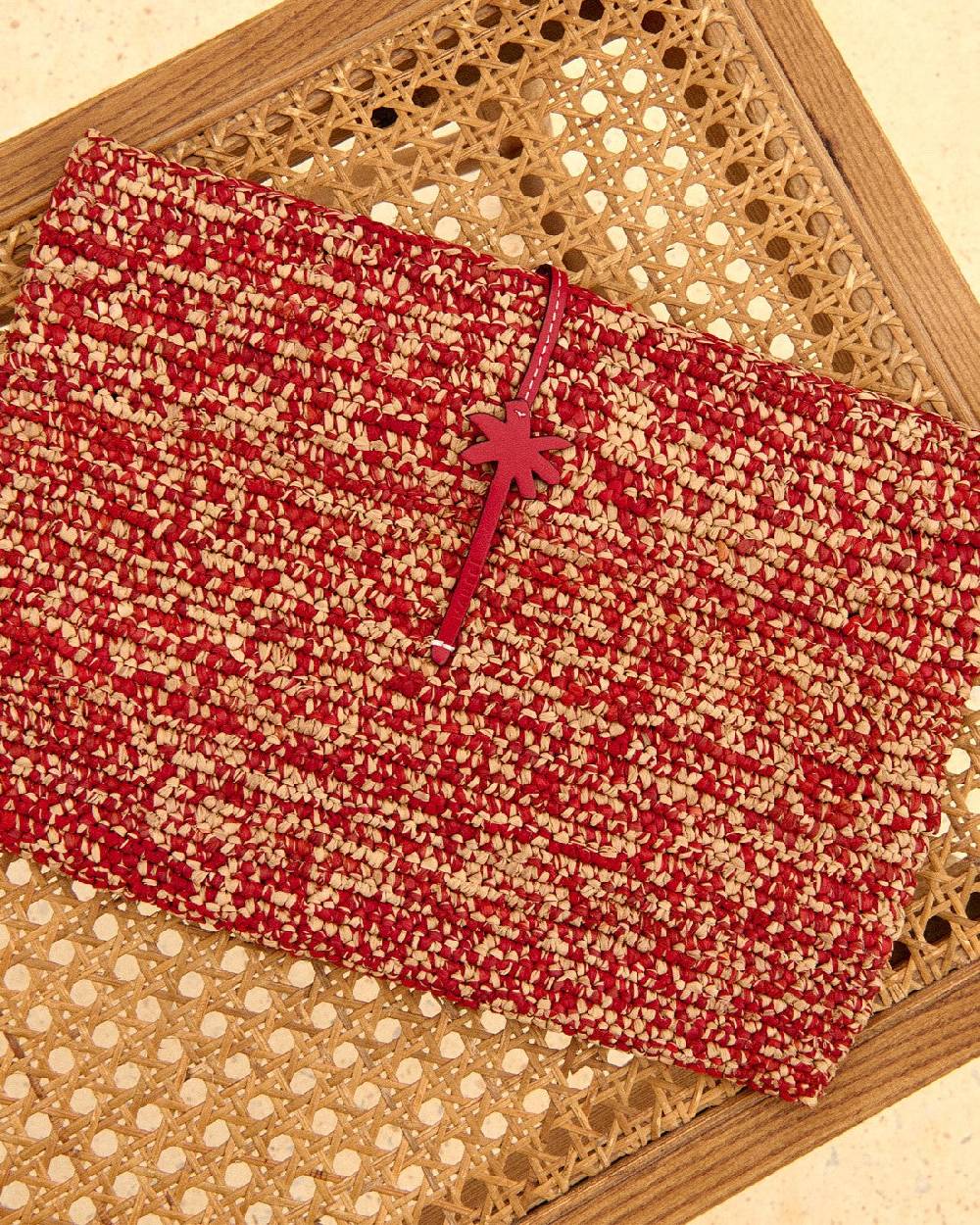 Manebí Raffia Clutch - Leather Palm Rust Tan Mélange \u0026 Rust Ultimi due giorni