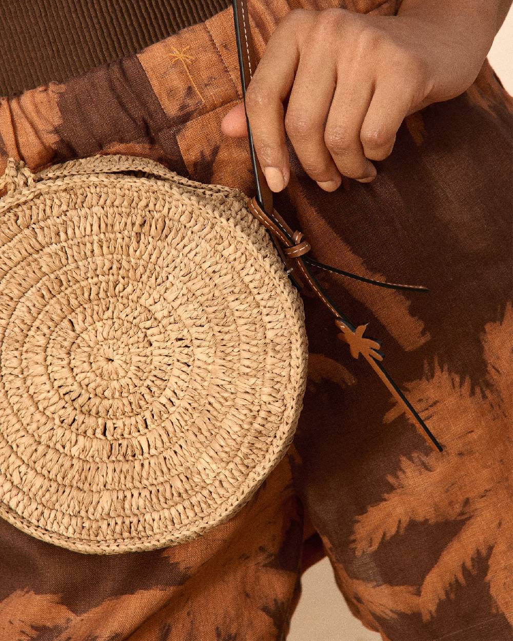 Manebí Raffia \u0026 Leather|Tamburine Bag - Tan \u0026 Brown Discount Store per i nuovi prodotti