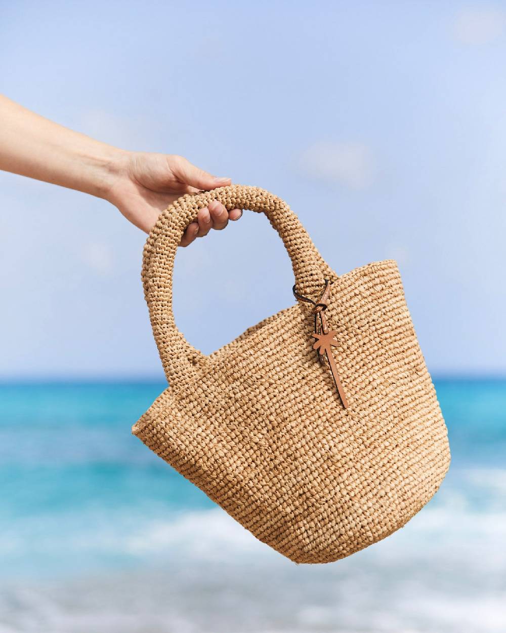 Manebí Raffia Summer Bag Medium - Palm Leather Tag Tan Black Friday Prezzi