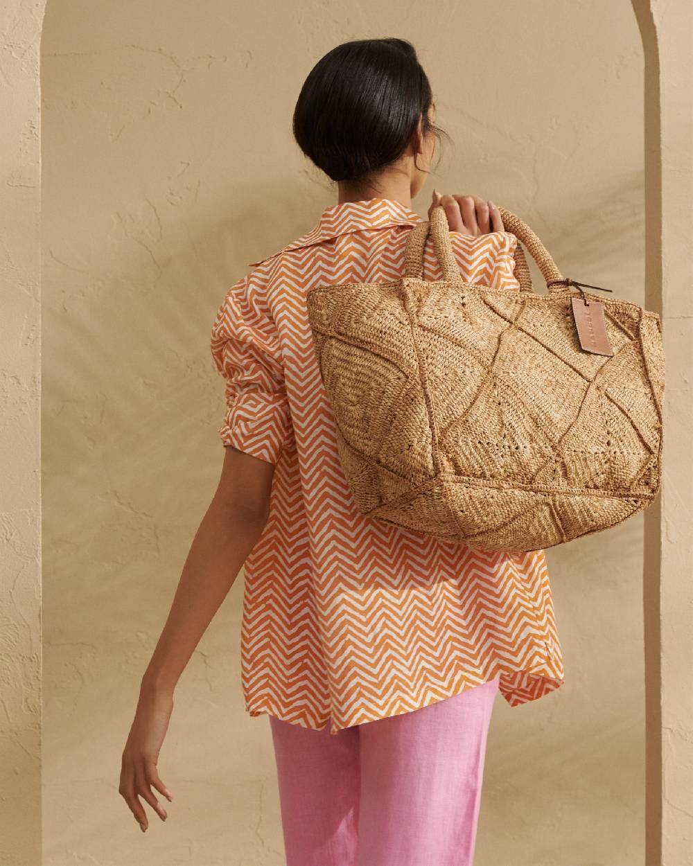 Manebí Raffia Crochet Sunset Bag Large - Tan In vendita
