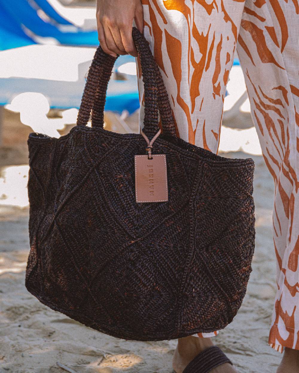 Manebí Raffia Crochet Sunset Bag Large - Chocolate Sconti questo mese