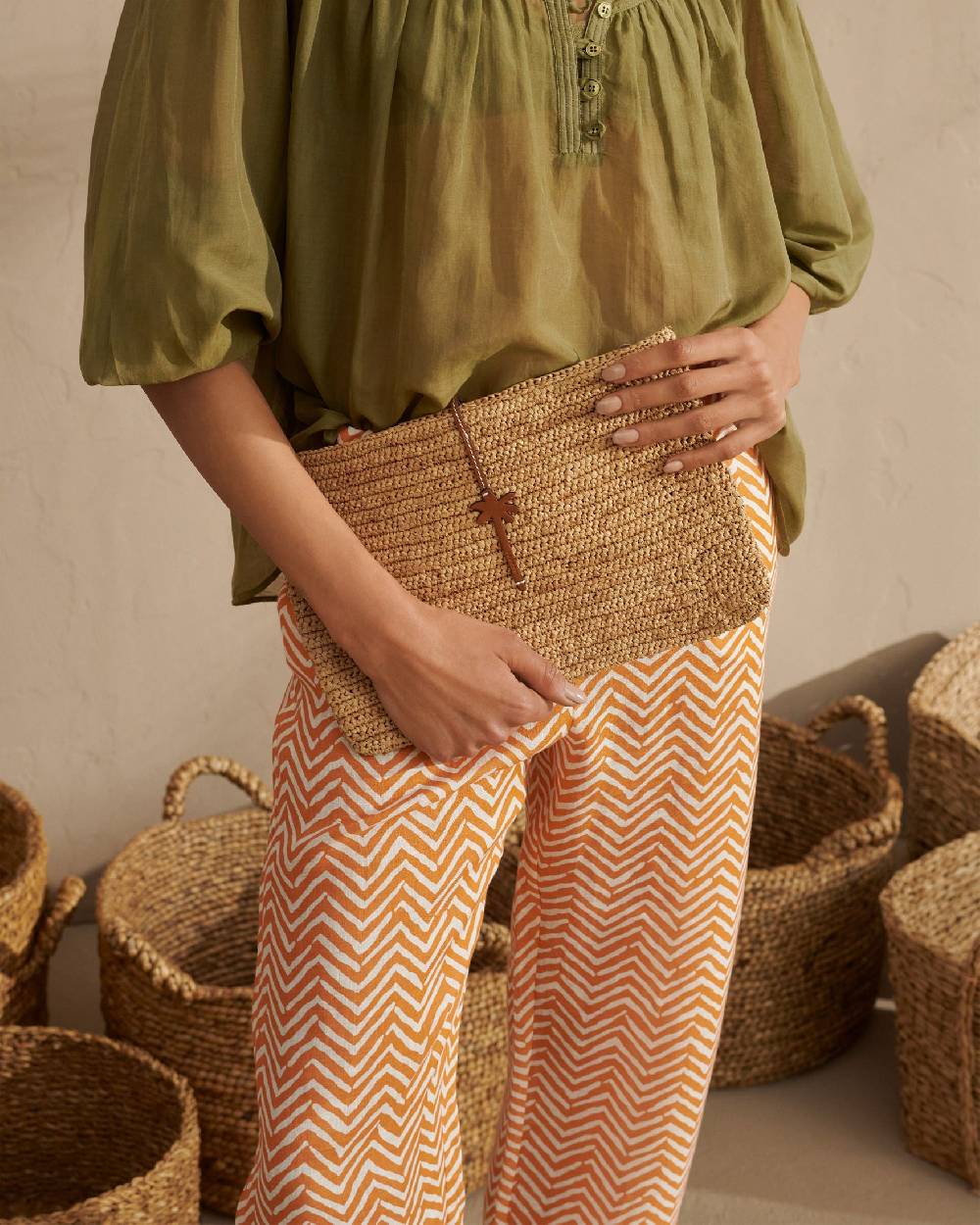 Manebí Raffia Clutch - Leather Palm Tan Nuovo