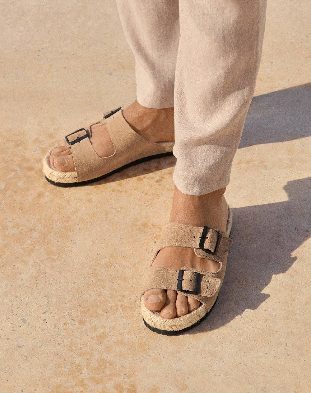 Manebí Suede Nordic Sandals - Hamptons Vintage Taupe Offerte esclusive