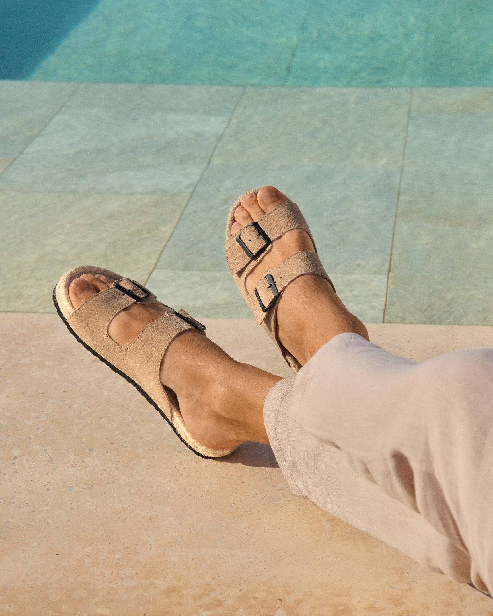 Manebí Suede Nordic Sandals - Hamptons Vintage Taupe Offerte esclusive
