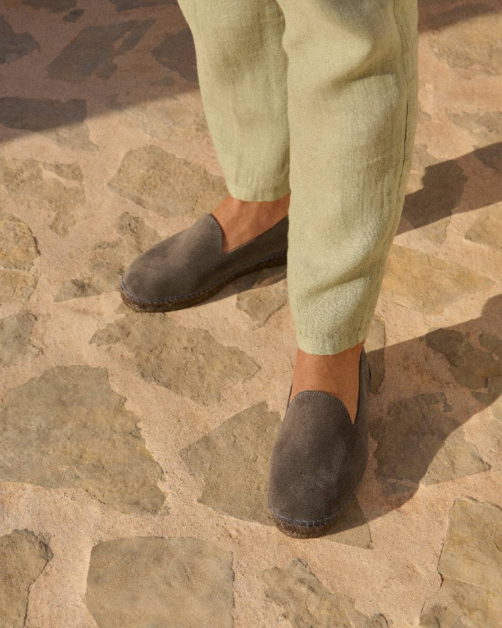 Manebí Espadrillas flat in pelle scamosciata - Hamptons - Carbon Grey ton sur ton Ultimi due giorni