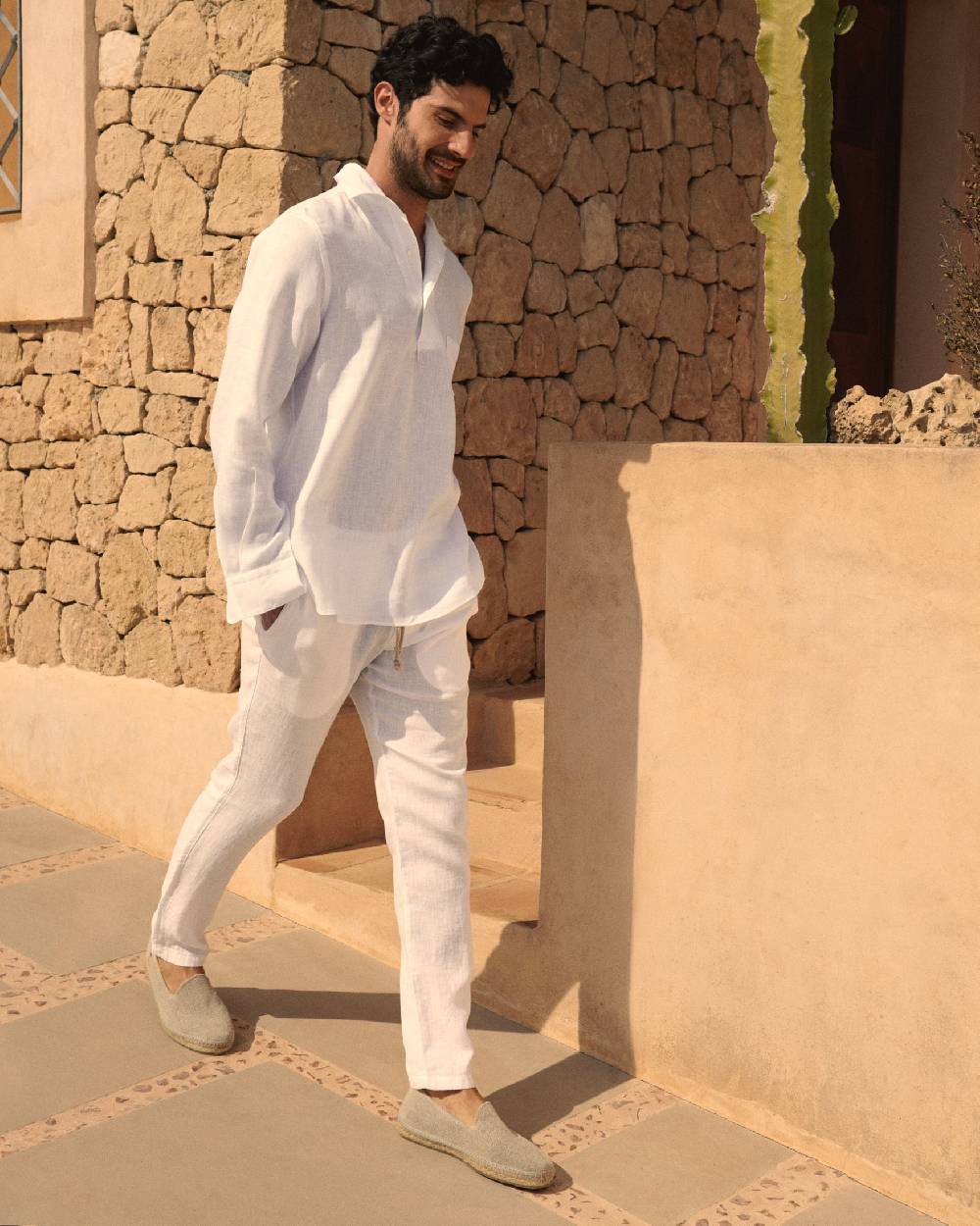 Manebí Washed Linen Venice Trousers - Embroidered Logo White Italia