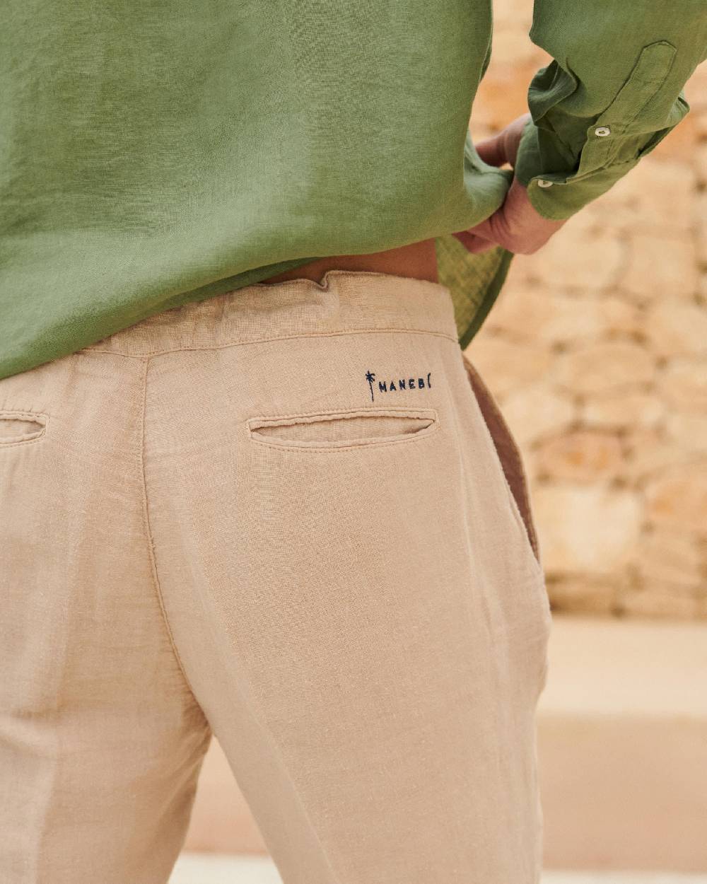 Manebí Positano Shorts - Washed Linen - Kaki Beige Sconto