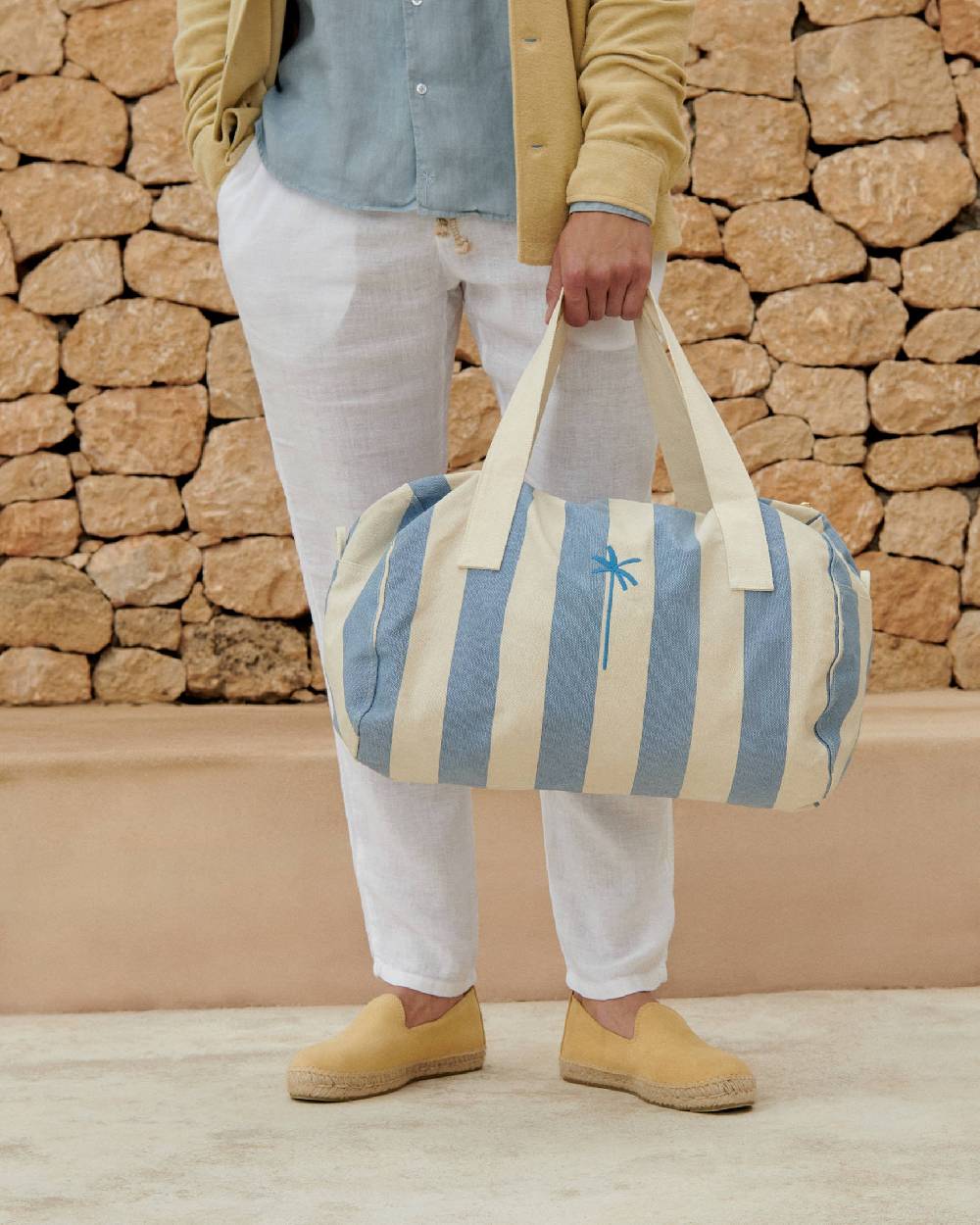Manebí Canvas Weekend Bag - Embroidered Logo White and Indigo Stripes Offerte