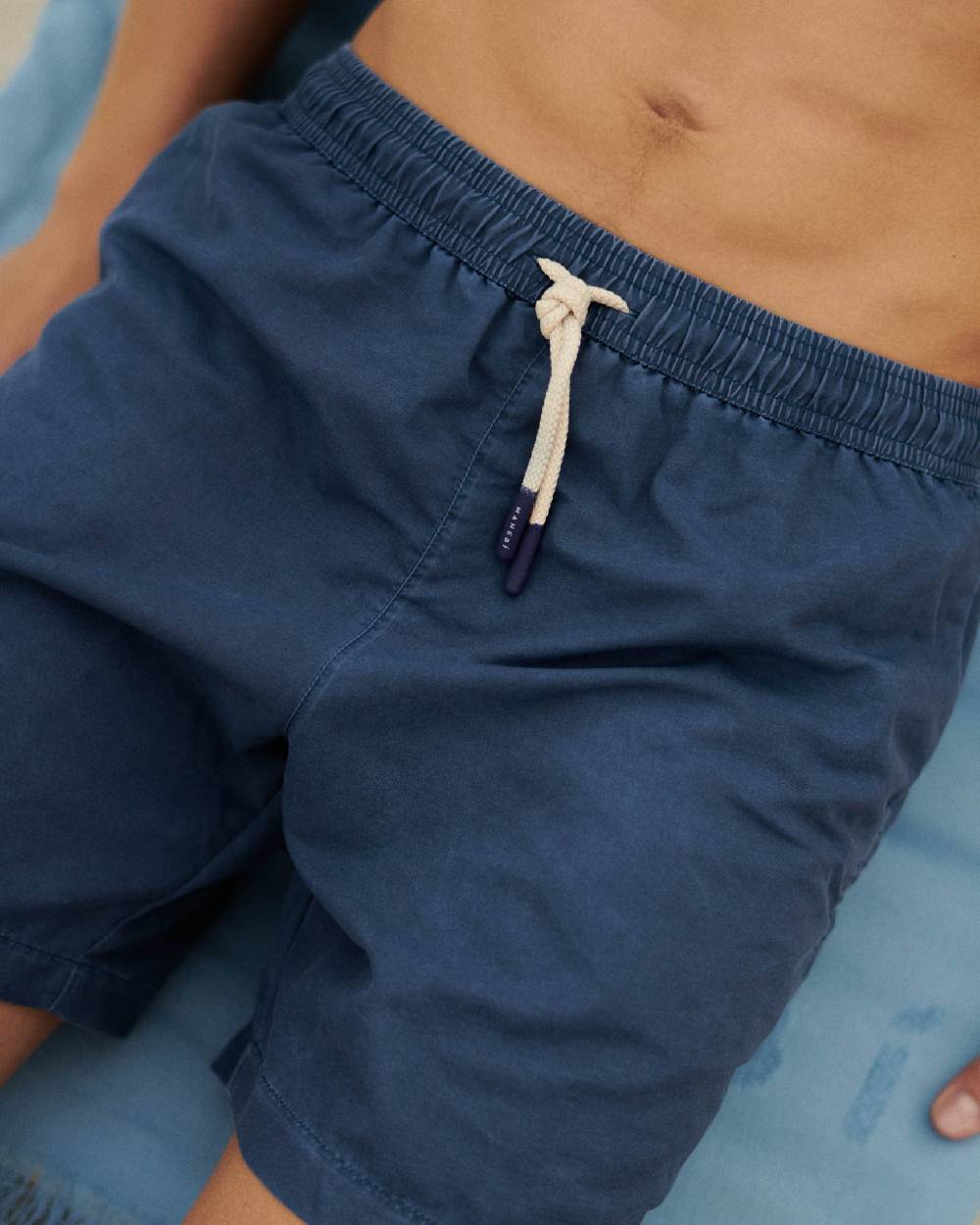 Manebí Solid Color Swim Shorts - Stone Washed Faded Navy Blue Offerta Giorno del Papà