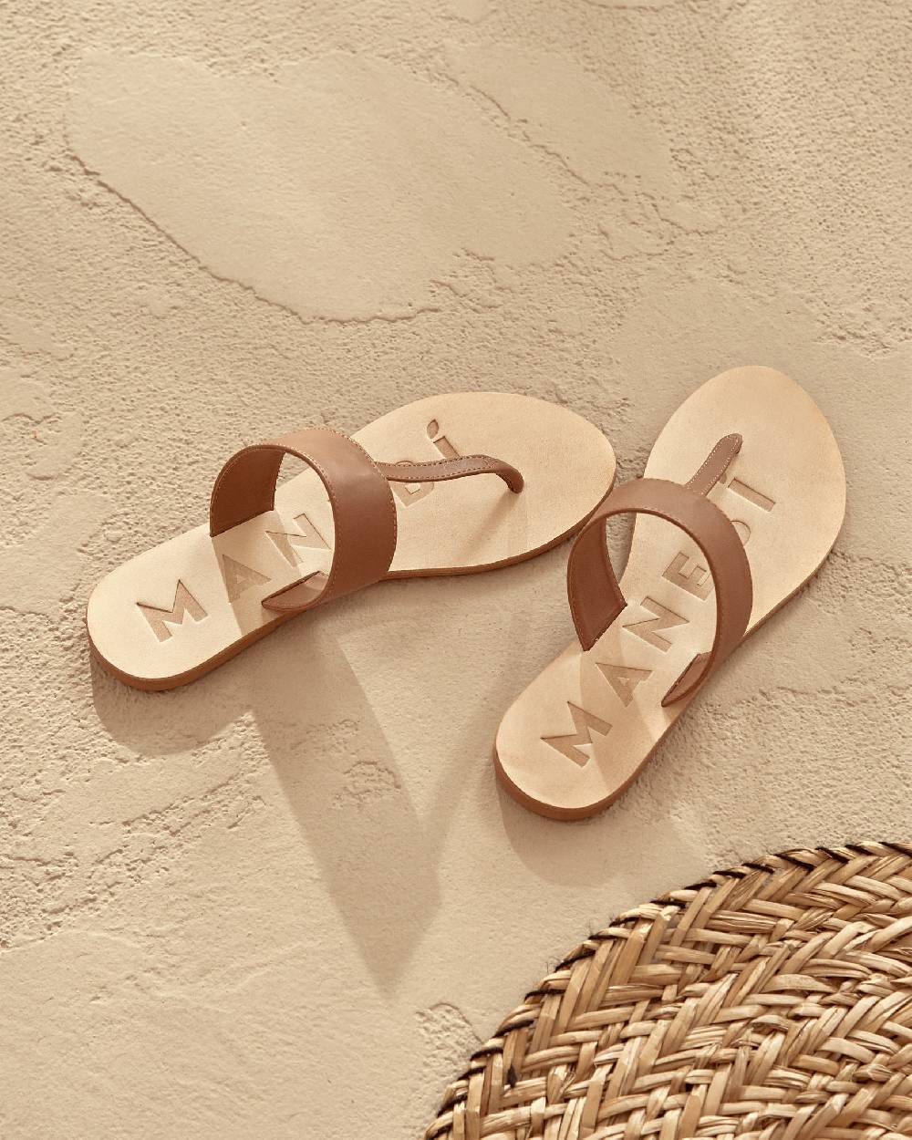Manebí Leather Sandals - Canyon Tan Thongs Offerta speciale della fabbrica