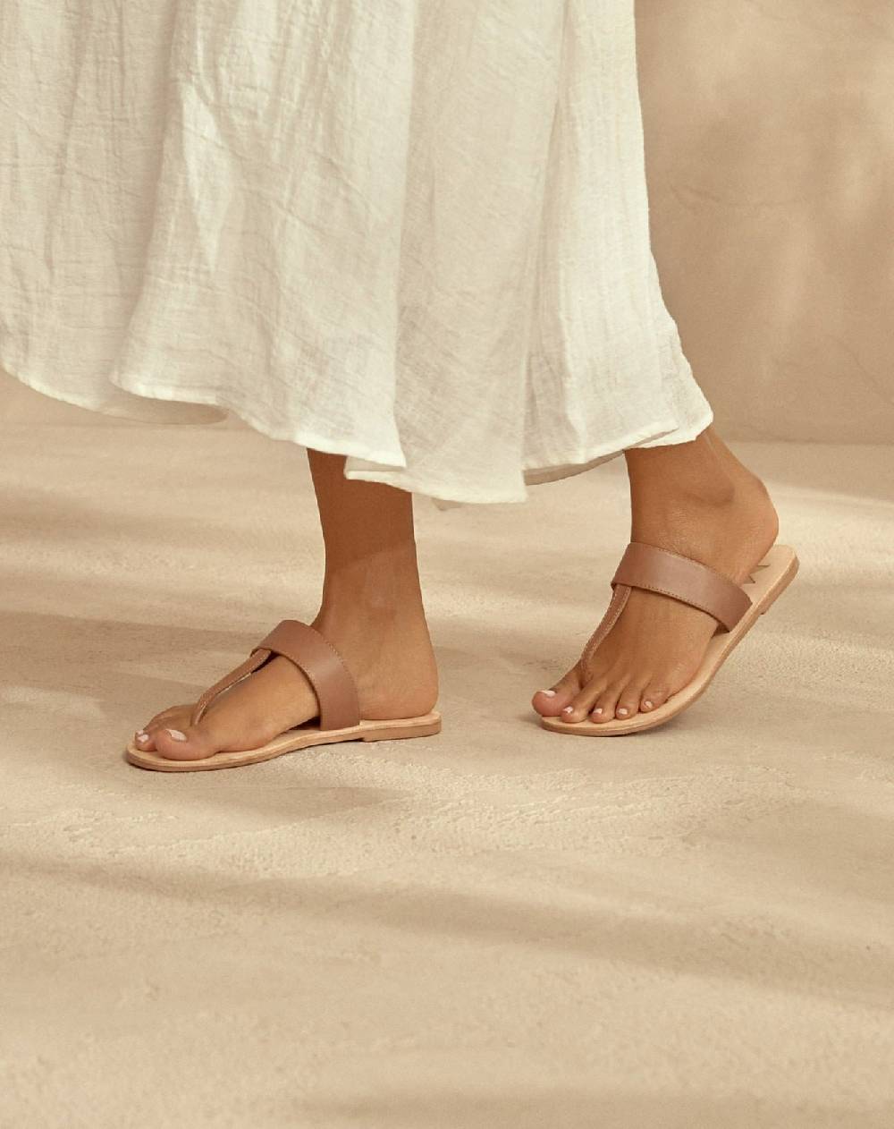 Manebí Leather Sandals - Canyon Tan Thongs Offerta speciale della fabbrica