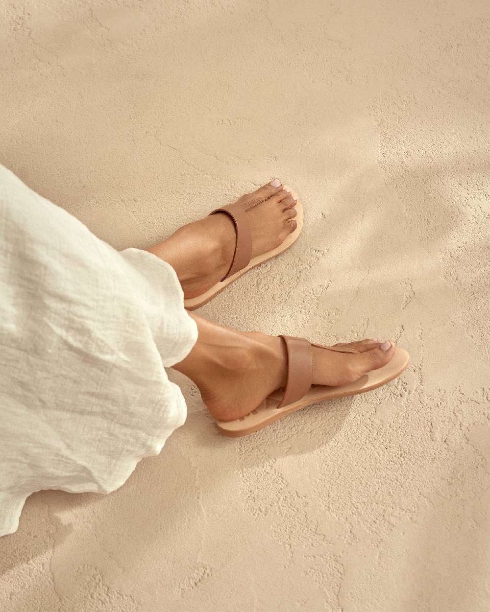 Manebí Leather Sandals - Canyon Tan Thongs Offerta speciale della fabbrica