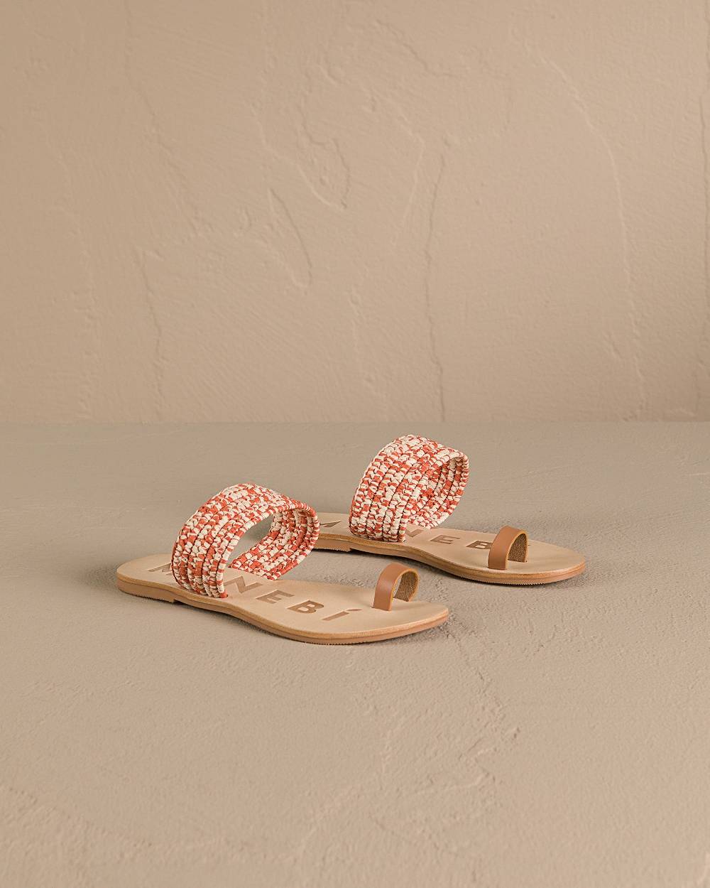 Manebí Raffia \u0026 Leather|Toe Ring Sandals - Orange Rust \u0026 Natural Mélange Officina
