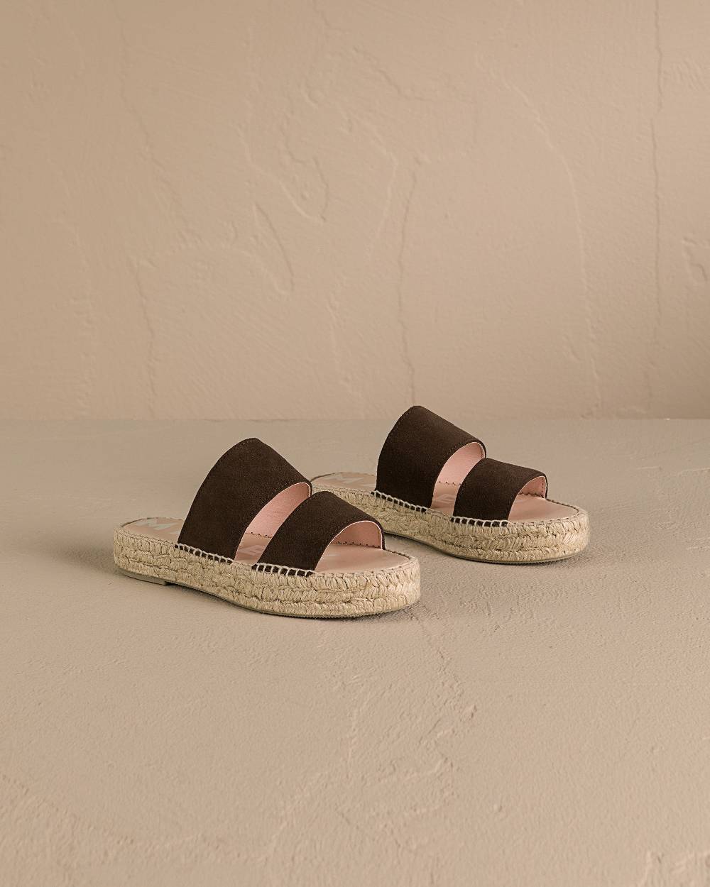 Manebí Suede Two Bands|Double Sole Sandals - Cocoa Sconti questo mese