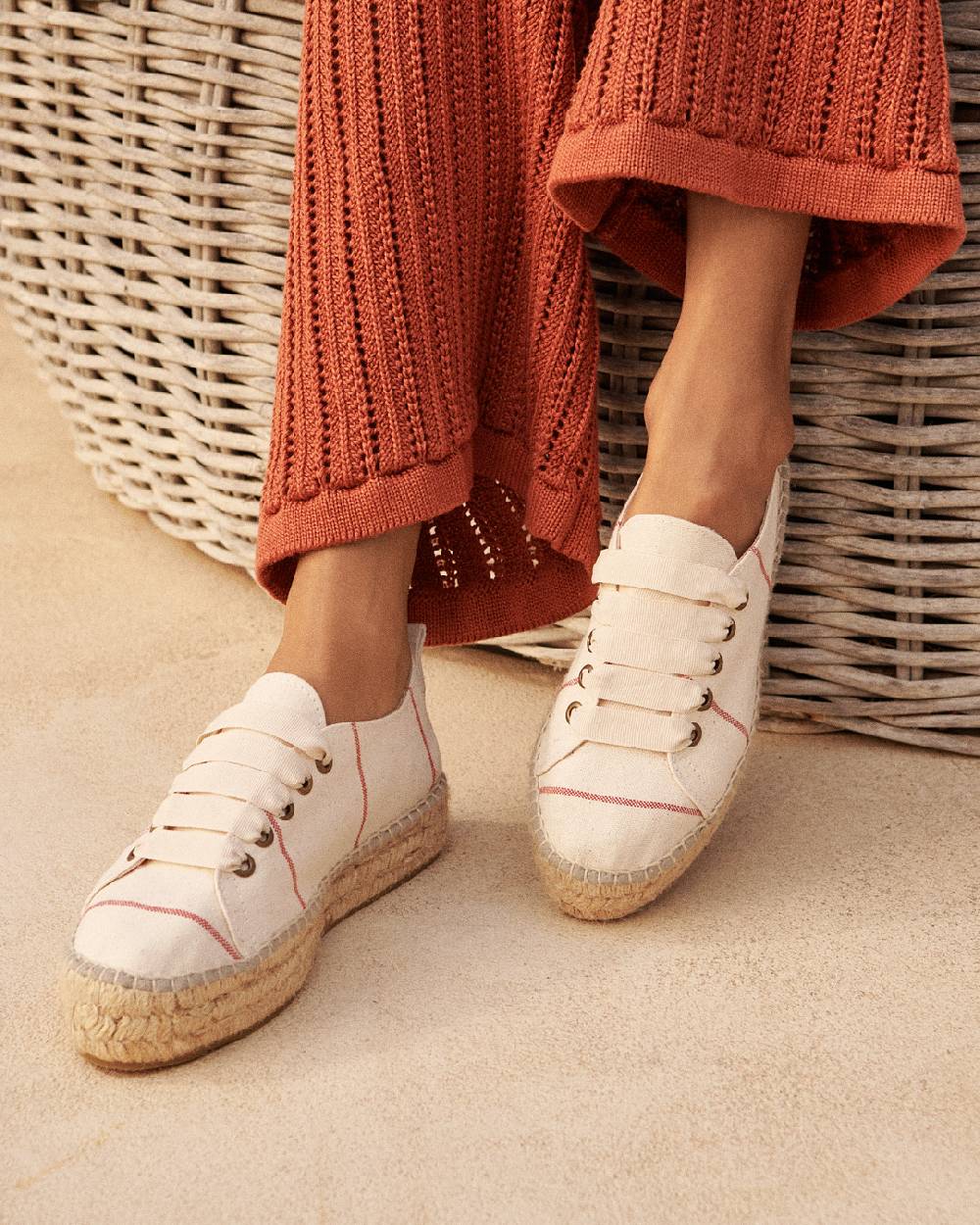Manebí Woven Canvas|Lace-Up Espadrilles - Red Micro Stripes On Beige Affare Del Giorno