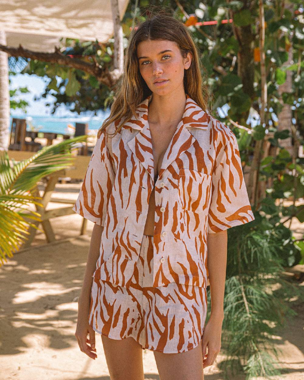 Manebí Printed Linen Cumana Shirt - Eggnog \u0026 Orange Rust Zebra Offerta speciale