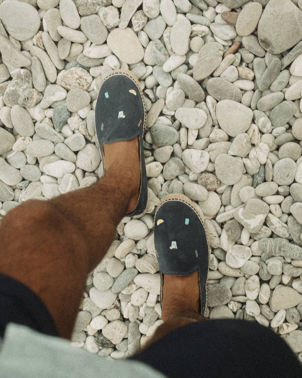 Manebí Espadrillas in Pelle Scamosciata - Portofino Dry Gin X Manebí Patriot Blue con Ricami Multicolor Lightning offer
