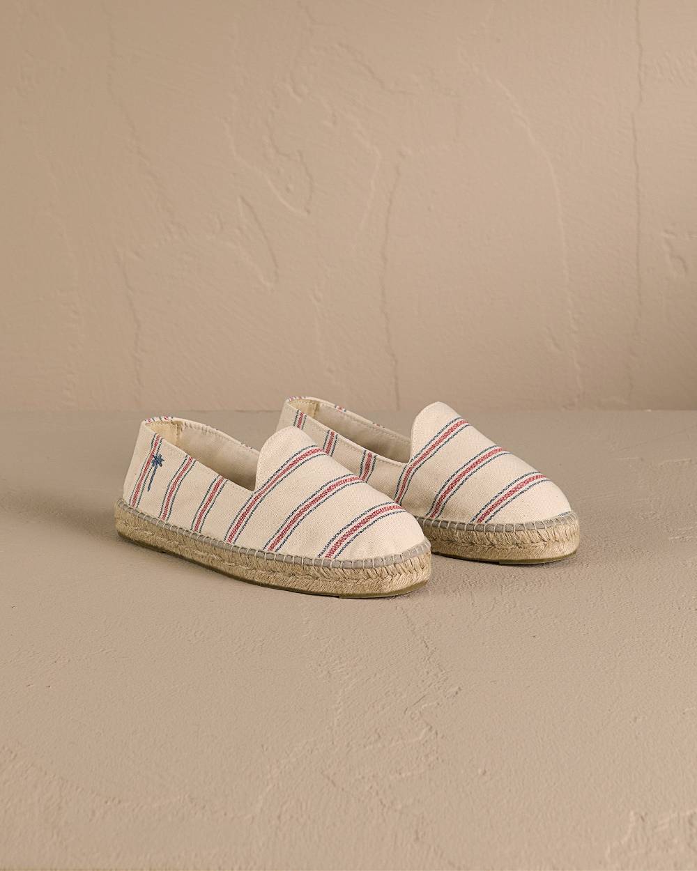 Manebí Recycled Cotton Canvas Espadrilles - Red \u0026 Navy Blue Micro Stripes On Beige Offerte stagionali