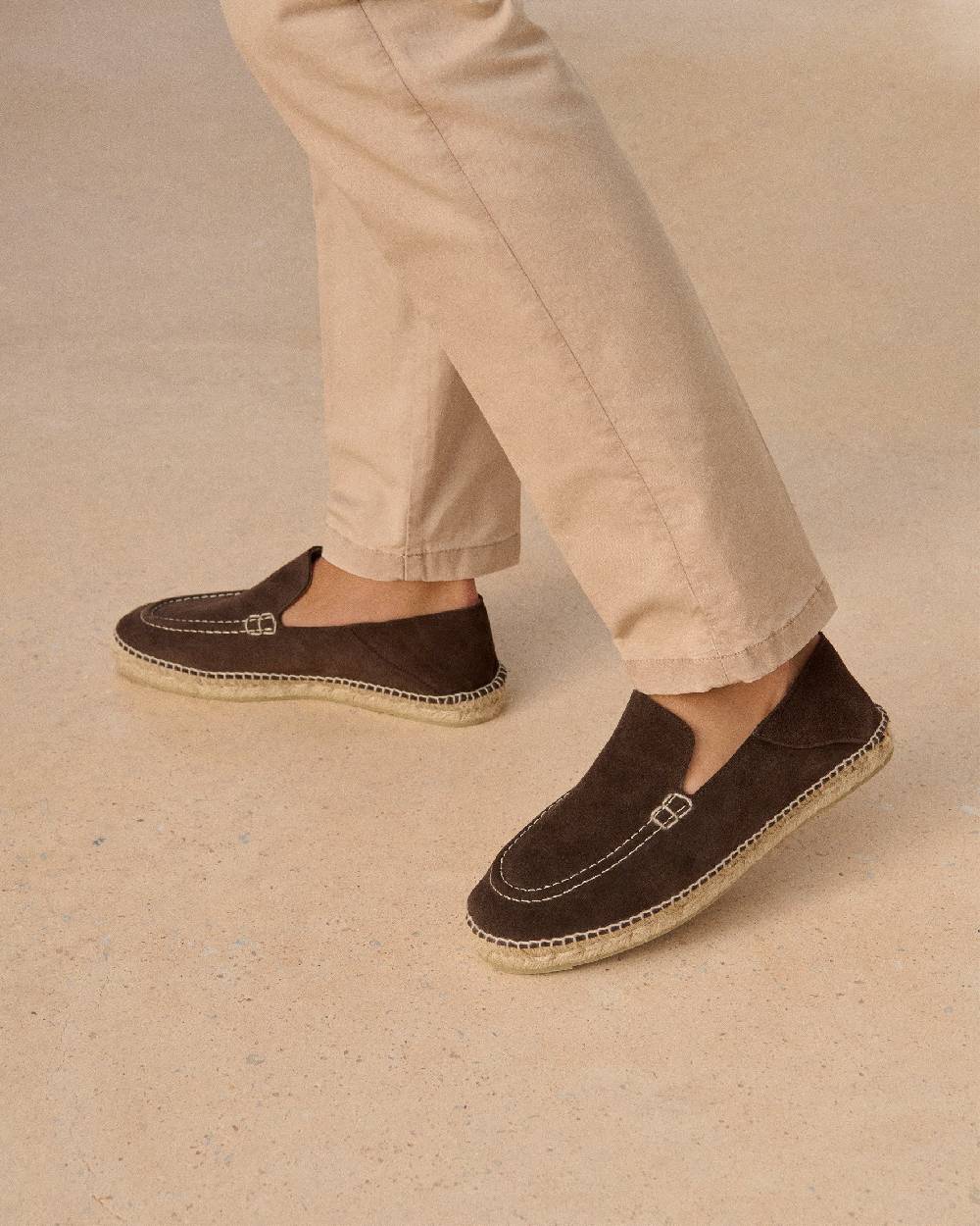 Manebí Suede Traveler Loafers|Espadrilles - Cocoa Promozione temporanea
