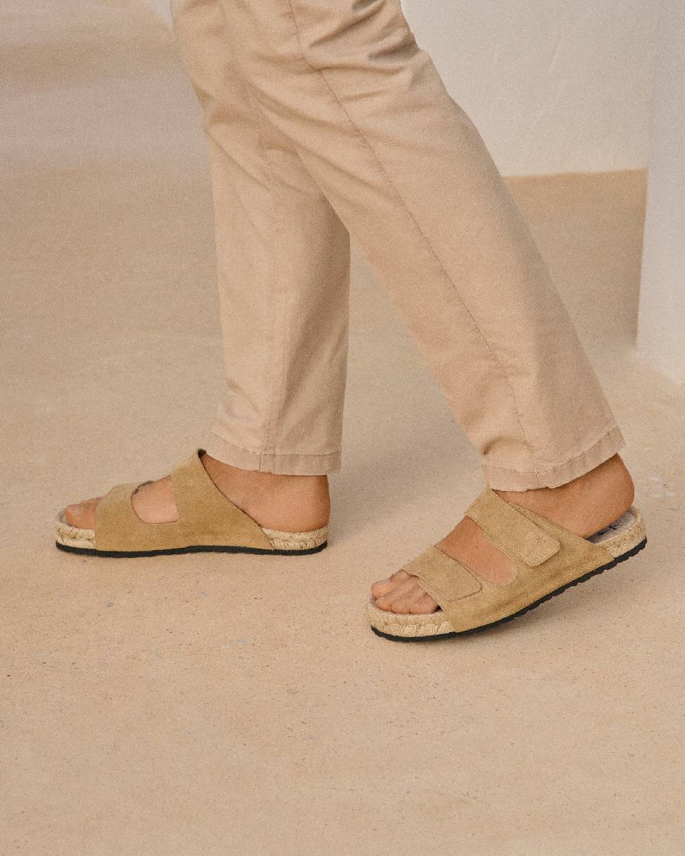 Manebí Suede Strap Nordic Sandals - Washed Beige Fino al 50% di sconto