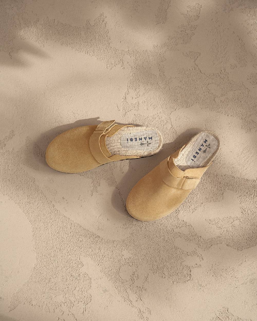 Manebí Suede Clog Mules - Hamptons Inca Cream Negozio