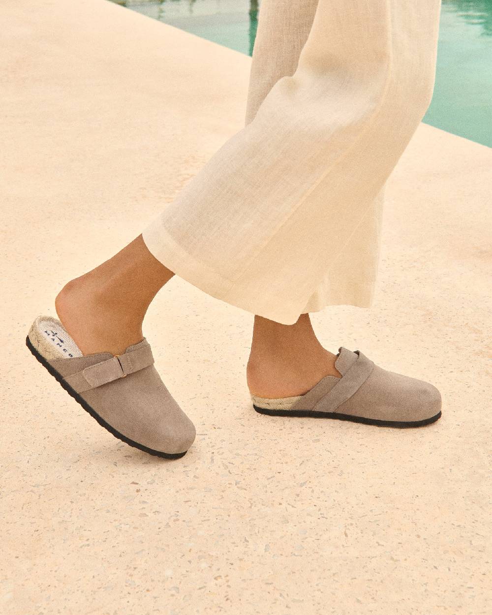 Manebí Suede Clog Mules - Hamptons Coco Brown Nuova