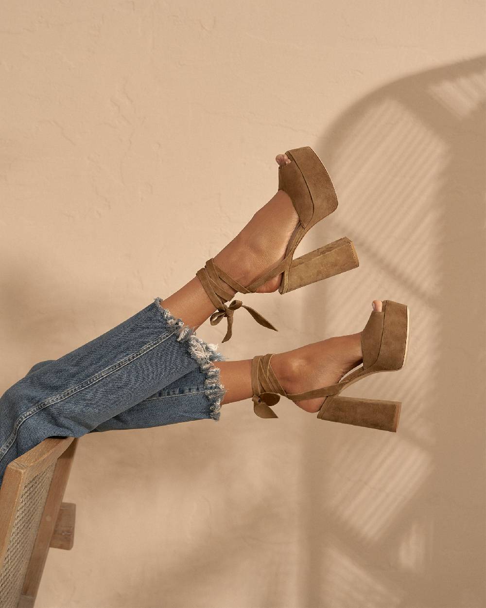 Manebí Bellini Suede Platforms Sandals - Tie-Up Tobacco Negozio online di fabbrica