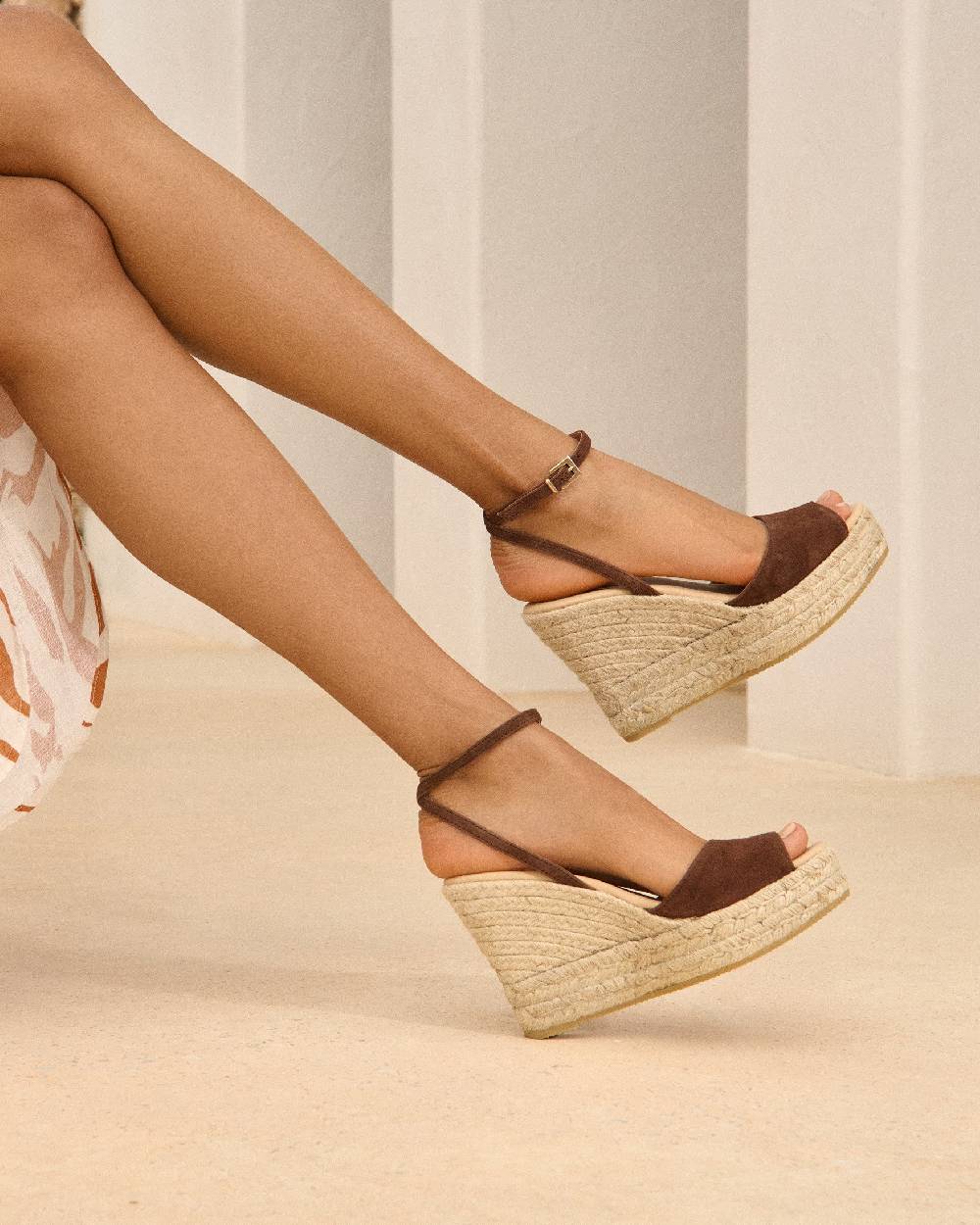 Manebí Viky Soft Suede Open Toe|Wedge Espadrilles - Tobacco Vendite stagionali