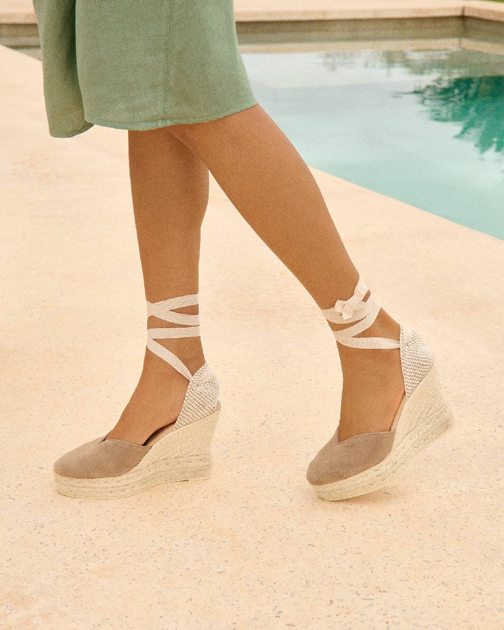Manebí Soft Suede Heart-Shaped|Wedge Espadrilles - Hamptons Vintage Taupe Offerta per la Festa della Mamma