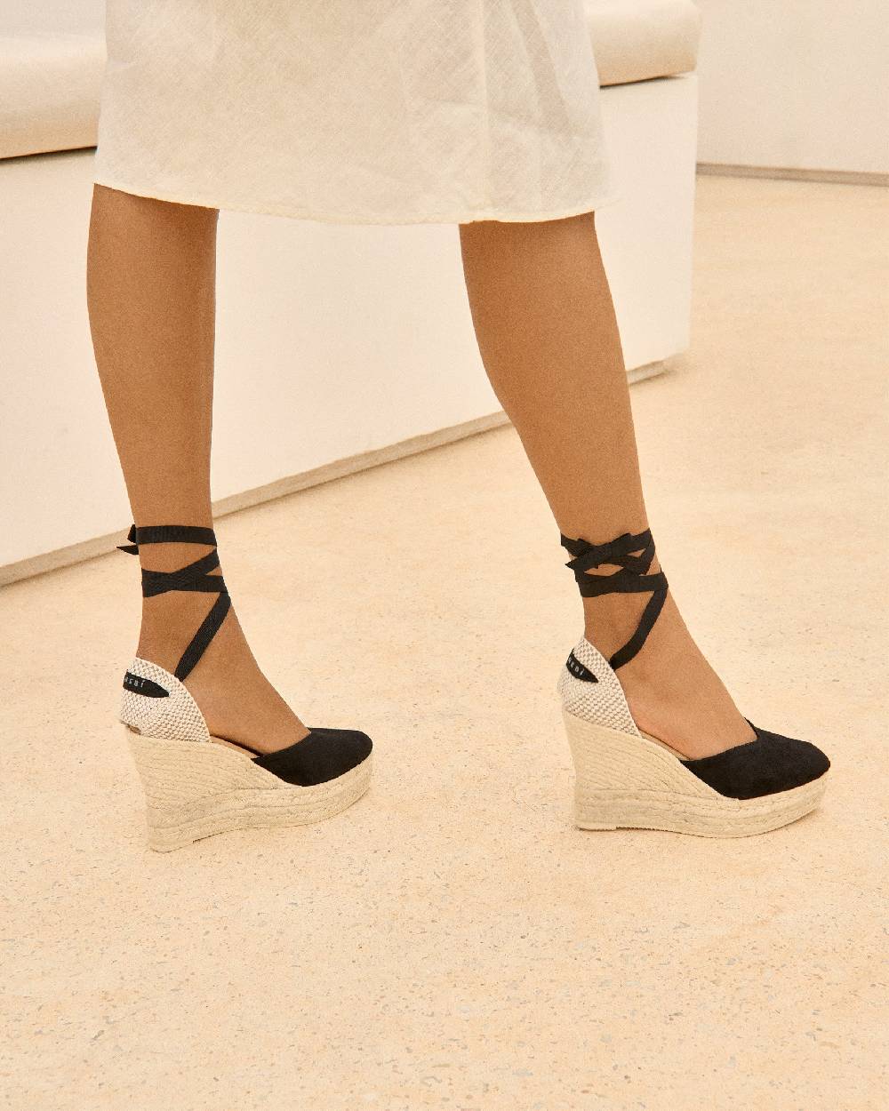 Manebí Soft Suede Heart-Shaped|Wedge Espadrilles - Hamptons Black Offerta Giorno del Papà