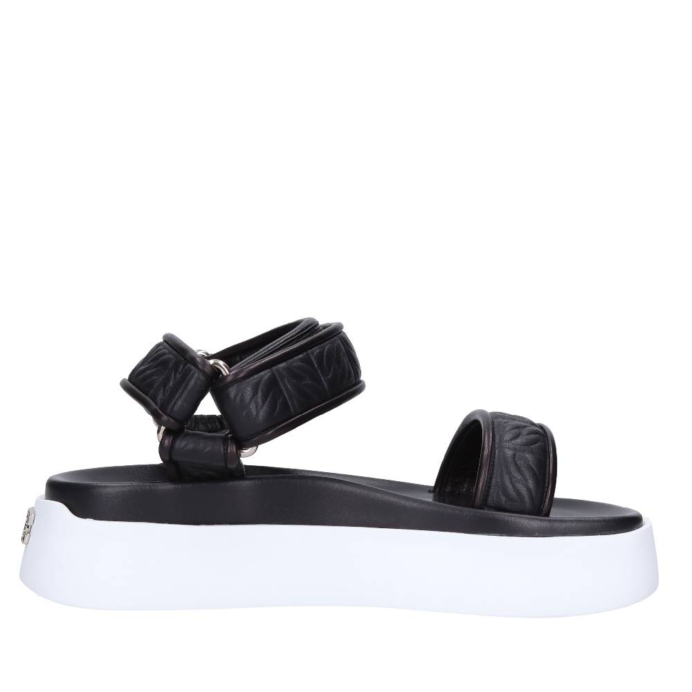 CASADEI Sandali in pelle Qualità