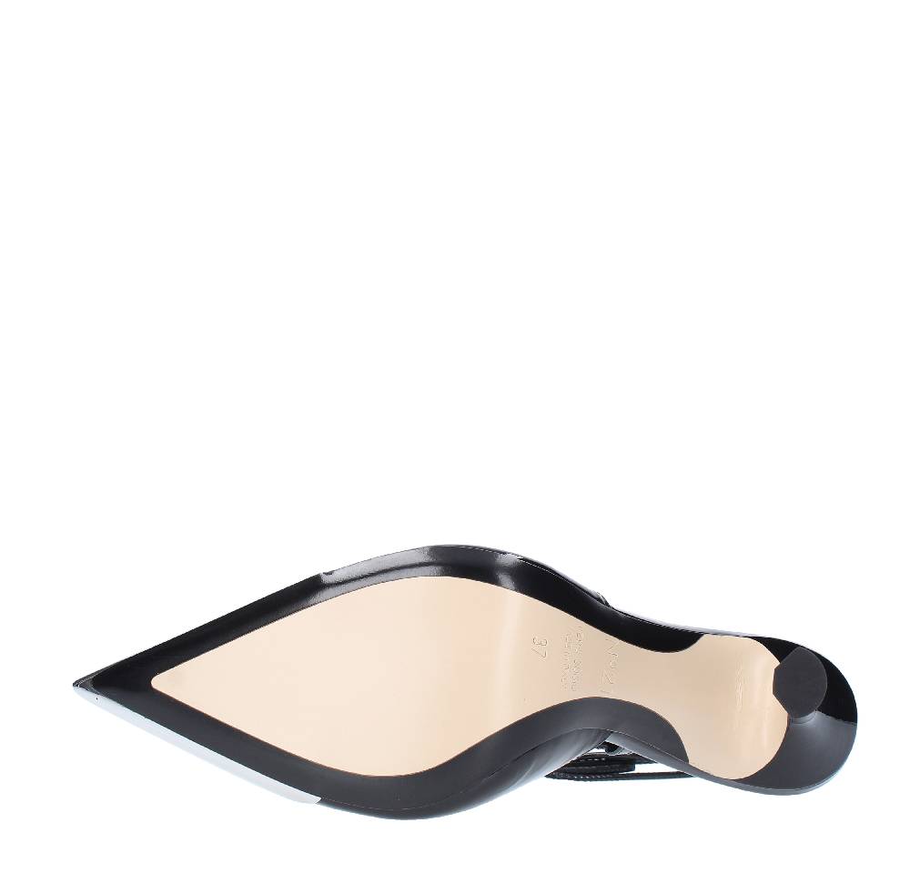 N°21 Décolleté modello 22ICPXNV14033 in vernice Fino Al -60%