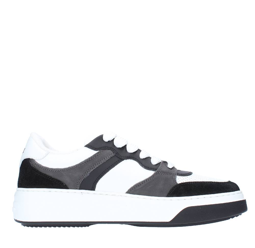 DSQUARED2 Sneakers DSQUARED2 modello BUMPER in pelle Grandi sconti