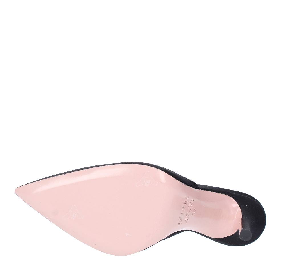 GEDEBE Décolleté slingback GEDEBE modello VIOLA in raso e strass Nuovi prodotti