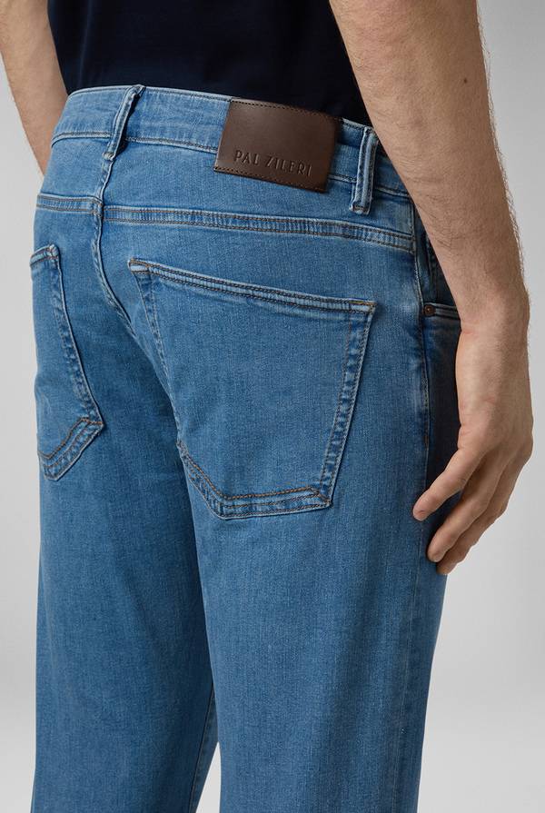 Pal Zileri Denim 5 tasche effetto delavè Offerte esclusive