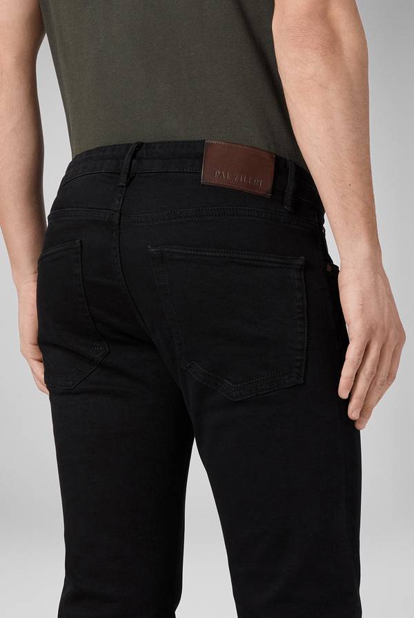 Pal Zileri Denim nero Lightning offer