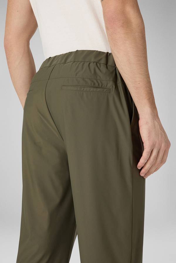 Pal Zileri Pantalone in tessuto tecnico Nuovi prodotti
