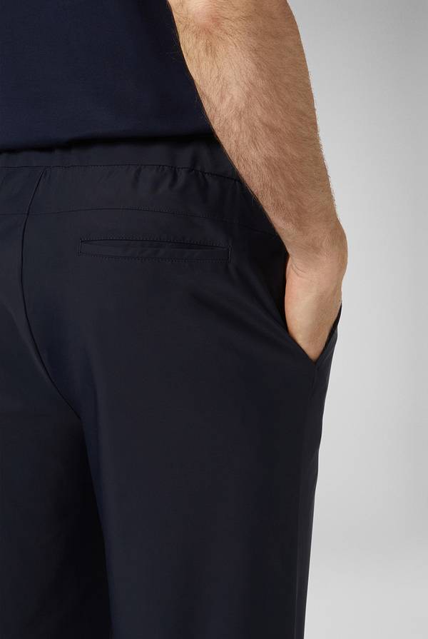 Pal Zileri Pantaloni leggeri in tessuto tecnico 50% di sconto per tempo limitato