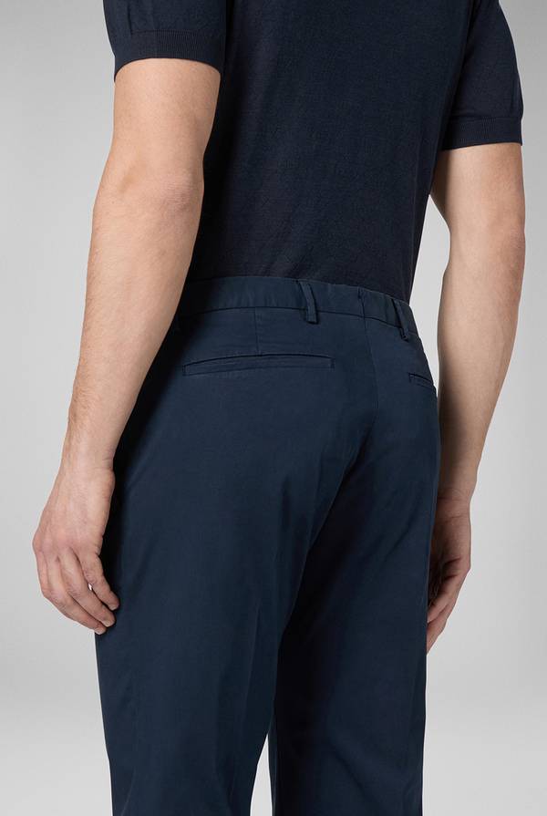 Pal Zileri Chino in cotone stretch tinto in capo 2025