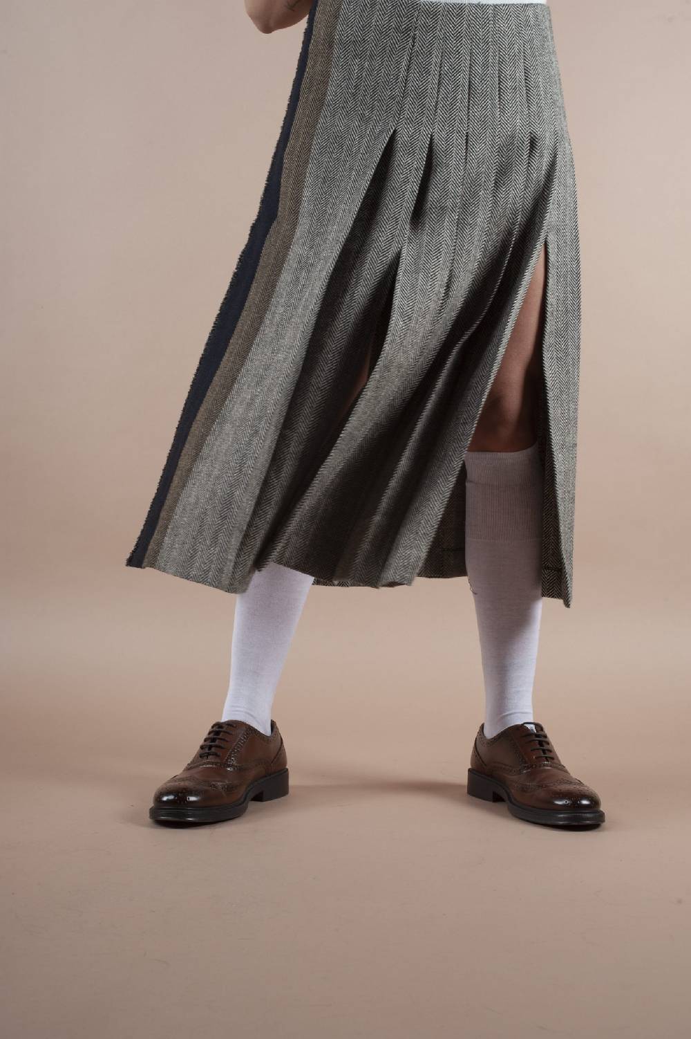 Pdr Phisique Du Role PHISIQUE DU ROLE SKIRT WITH PLEATS RESCA WITH CIMOSSA FRONT In Vendita