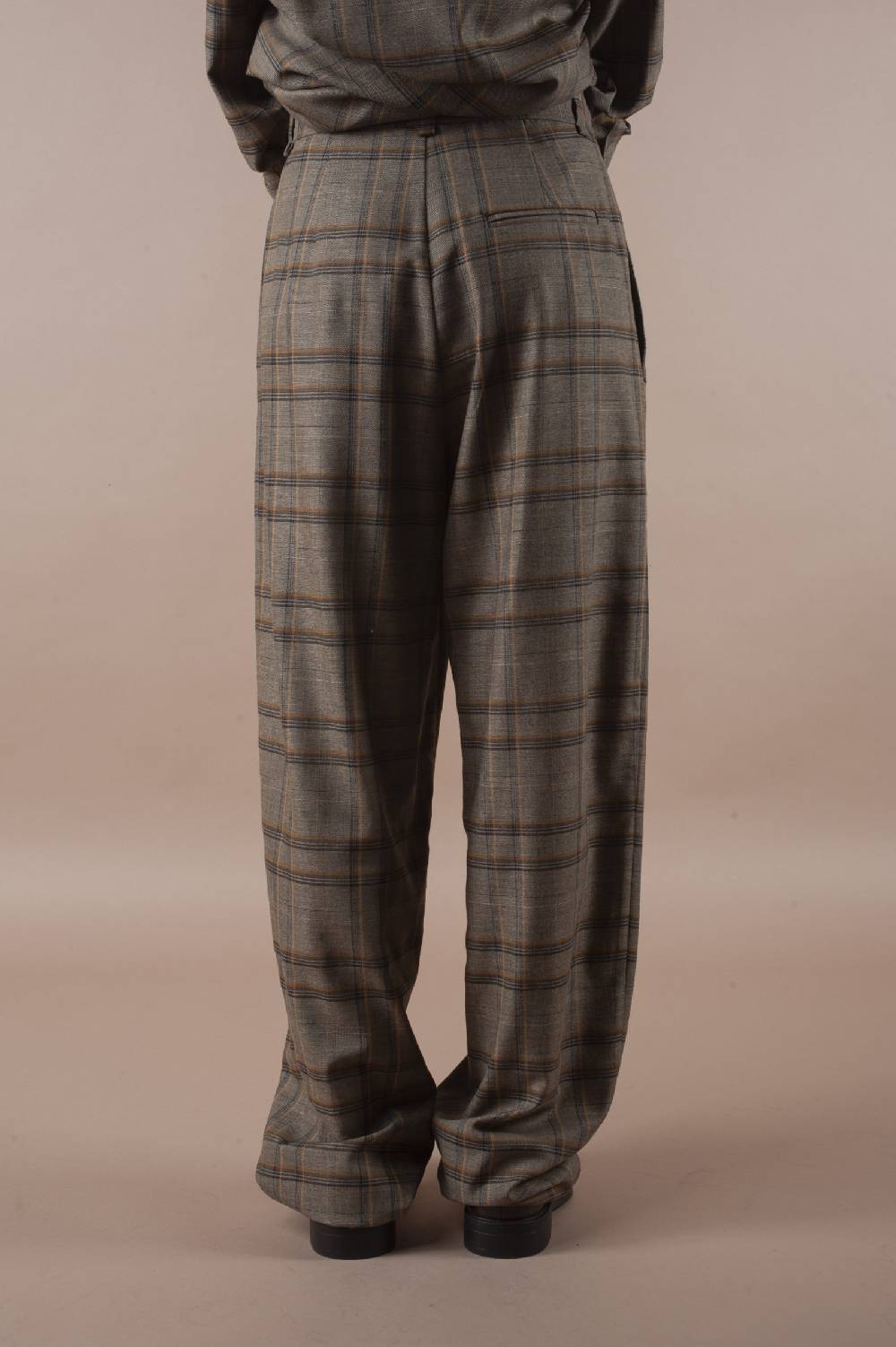 Pdr Phisique Du Role PHISIQUE DU ROLE MANNISH PANTS IN LIGHT TARTAN VIRGIN WOOL Saldi