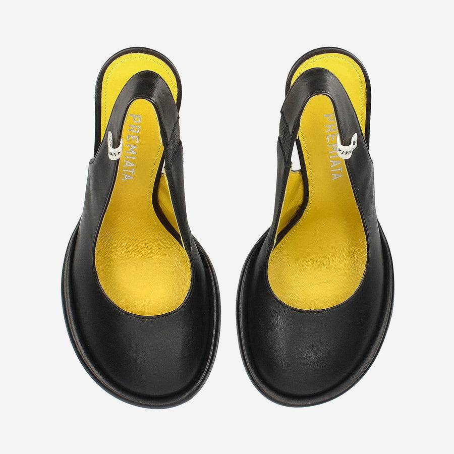 Premiata Chanel M6767A in pelle Hotsell