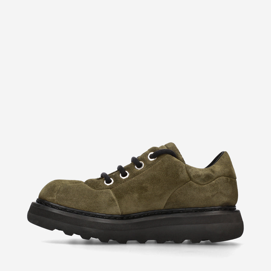 Premiata Scarpe Cal 32129C in suede Italia